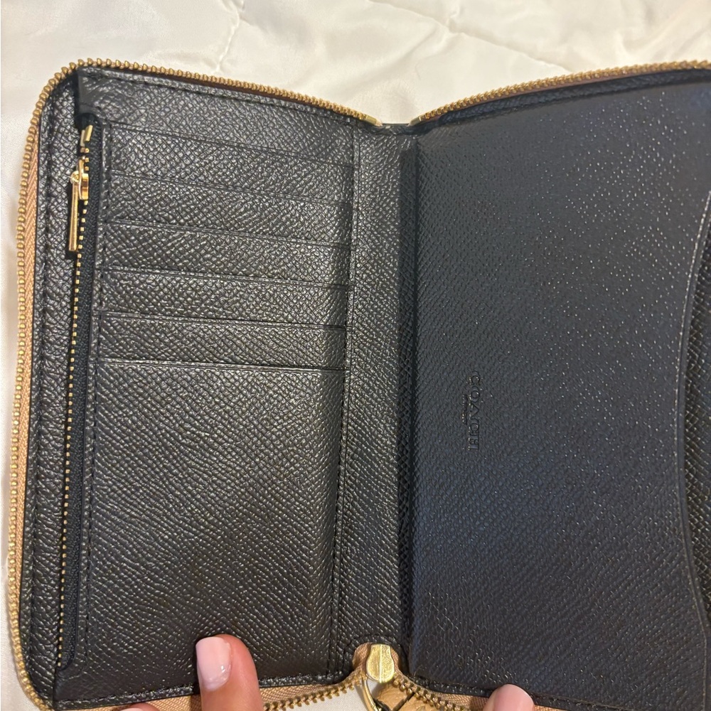 Coach Beige Leather Wristlet with Gold Accents - Picture 3 of 7